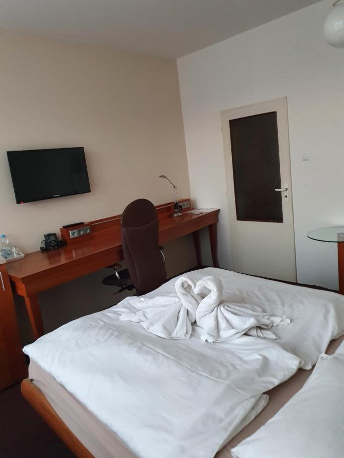 Otel Jerabek 3*